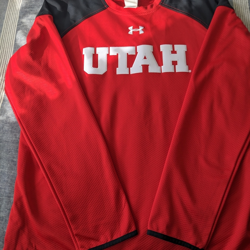 NWT, Under Armour Cold Gear, Utah Utes Pullover.